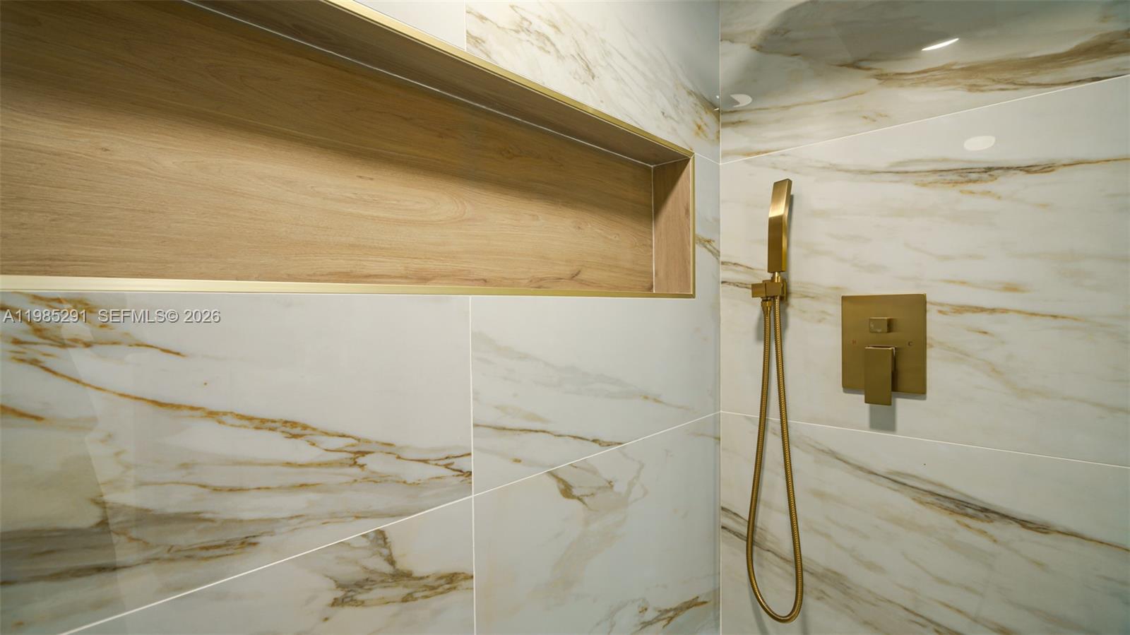 SIMONS PLAT - Residential