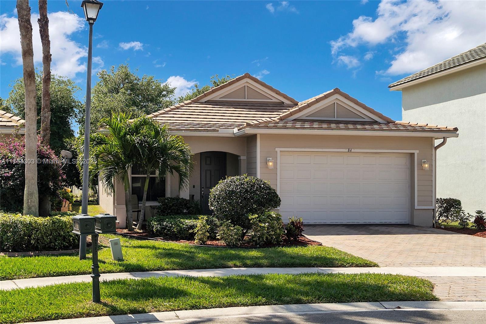 84 Belle Grove Ln