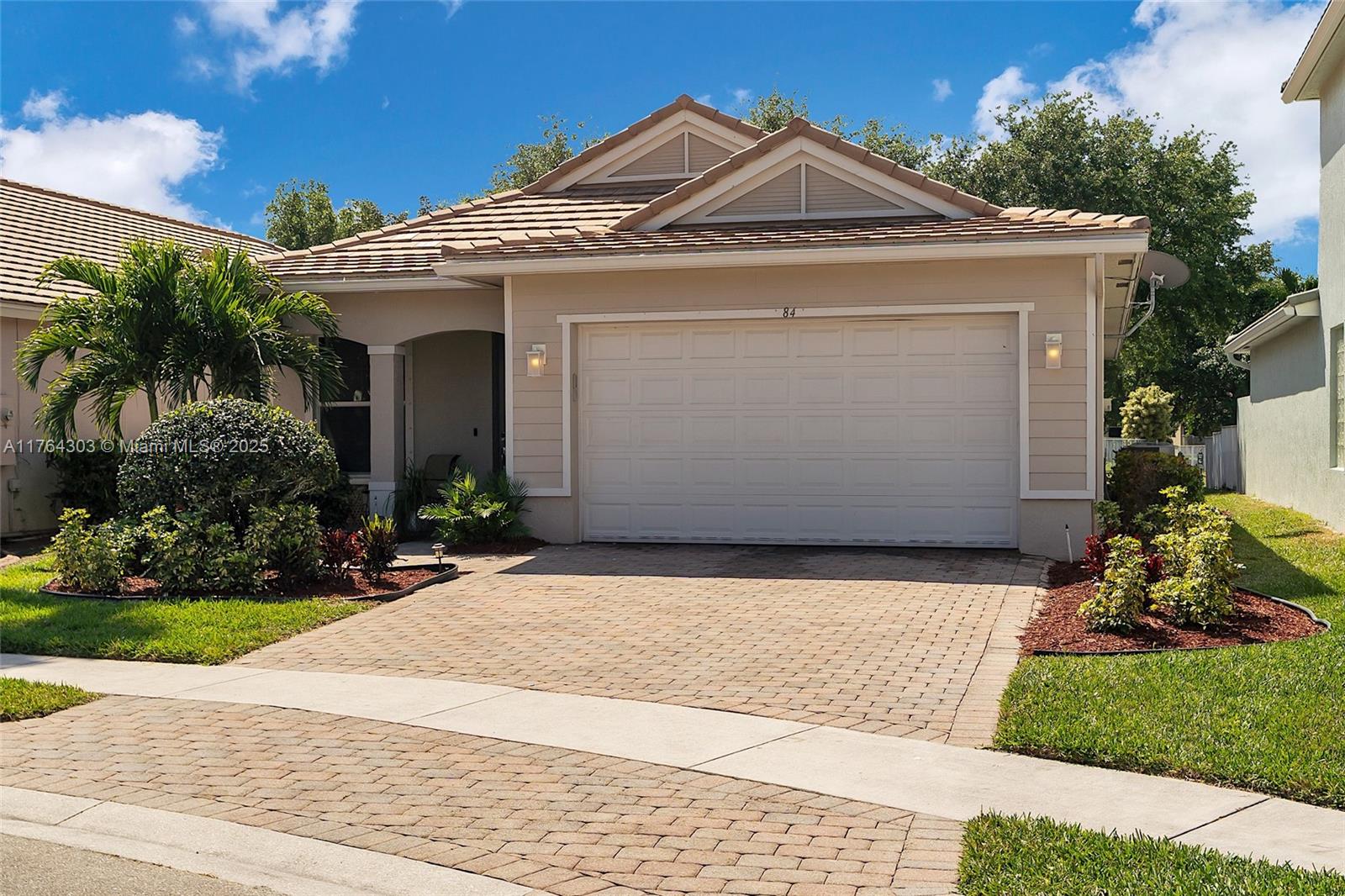84 Belle Grove Ln