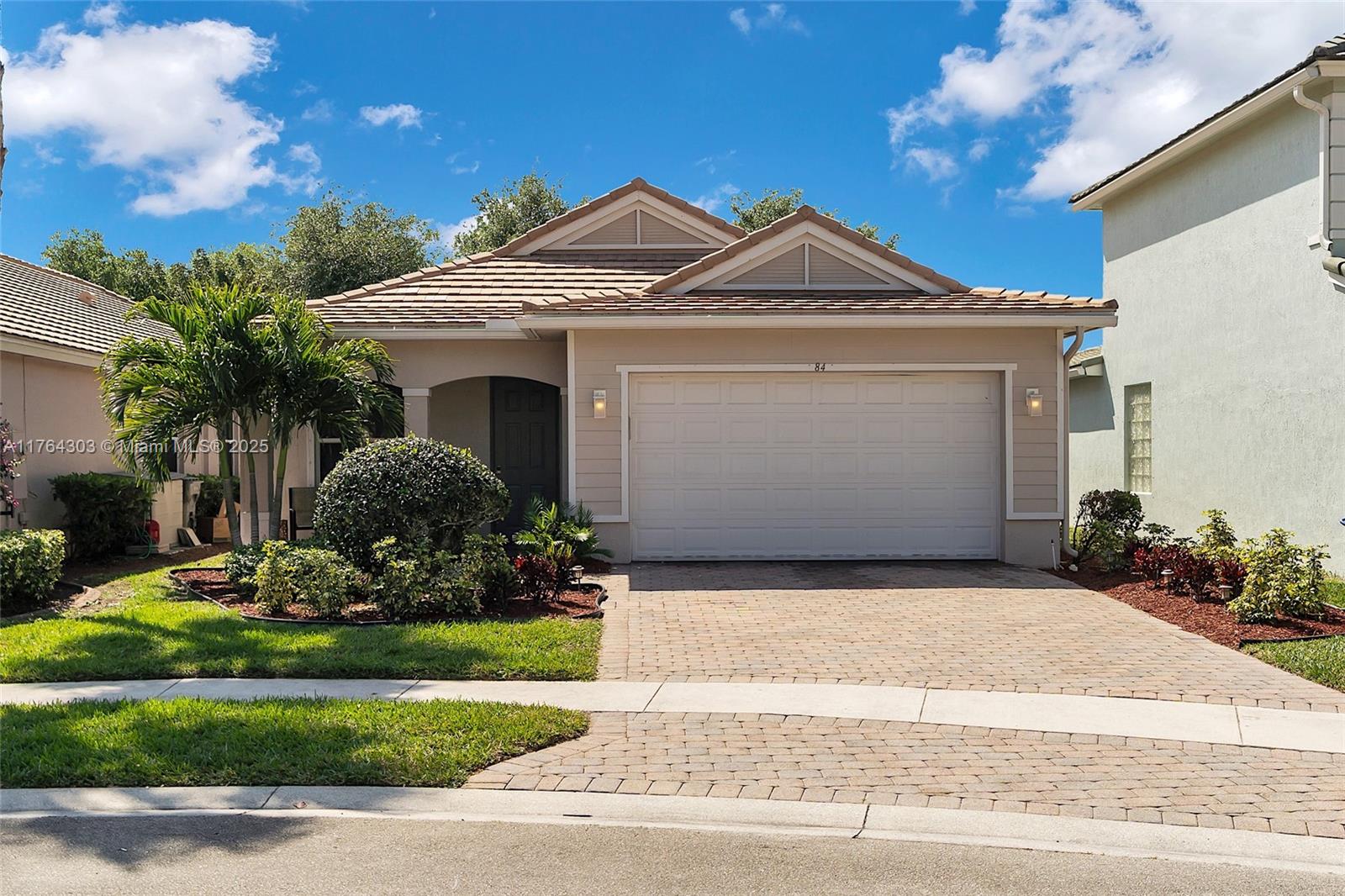 84 Belle Grove Ln