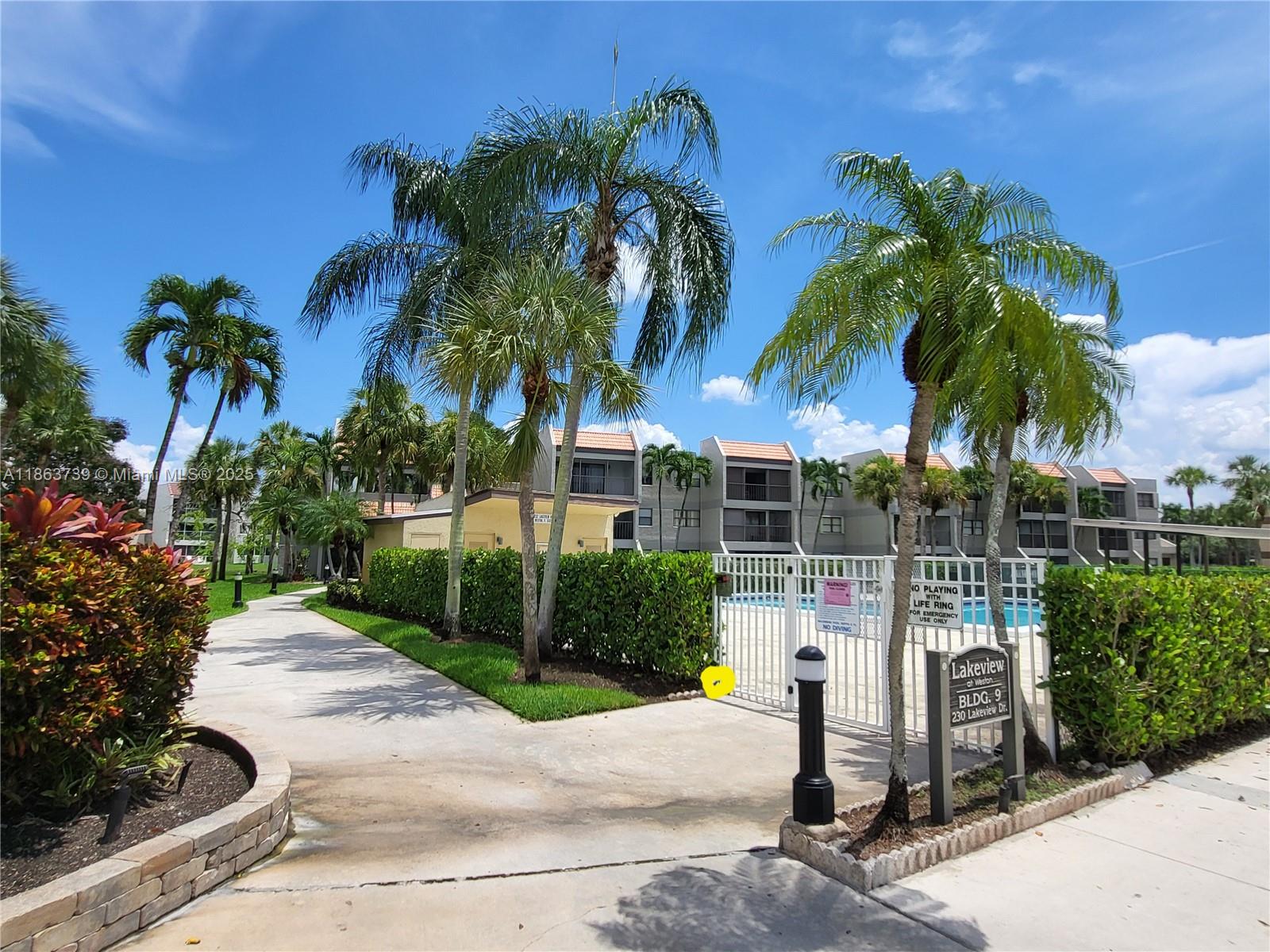 Awesome Location in Weston, Closed Lobby Entrance, 2 Bedroom and 2 Bathrooms Apartment with a Beautiful and Serene Lake View from Balcony, Large Master Bedroom with walk-in closet and linen closet, Upgraded Bathrooms with Tile floors. Updated Kitchen with Stainless Steel Refrigerator, Oven and Dishwasher. Washer/Dryer inside the unit, Tankless Water Heater. Become a Member of the Bonaventure Country Club which includes Gym, 2 Swimming Pools, Bowling, Tennis, Indoor Skating, Racquetball, Billiards table and more. Excellent Location Close to major highways!
1 PET ALLOWED – MAX WEIGHT 25 LBS