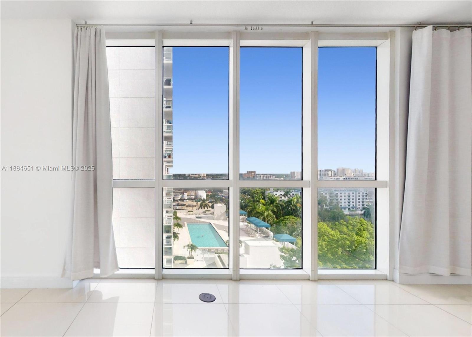 View photos, virtual tours, details... 1871 NW S River Dr 1205