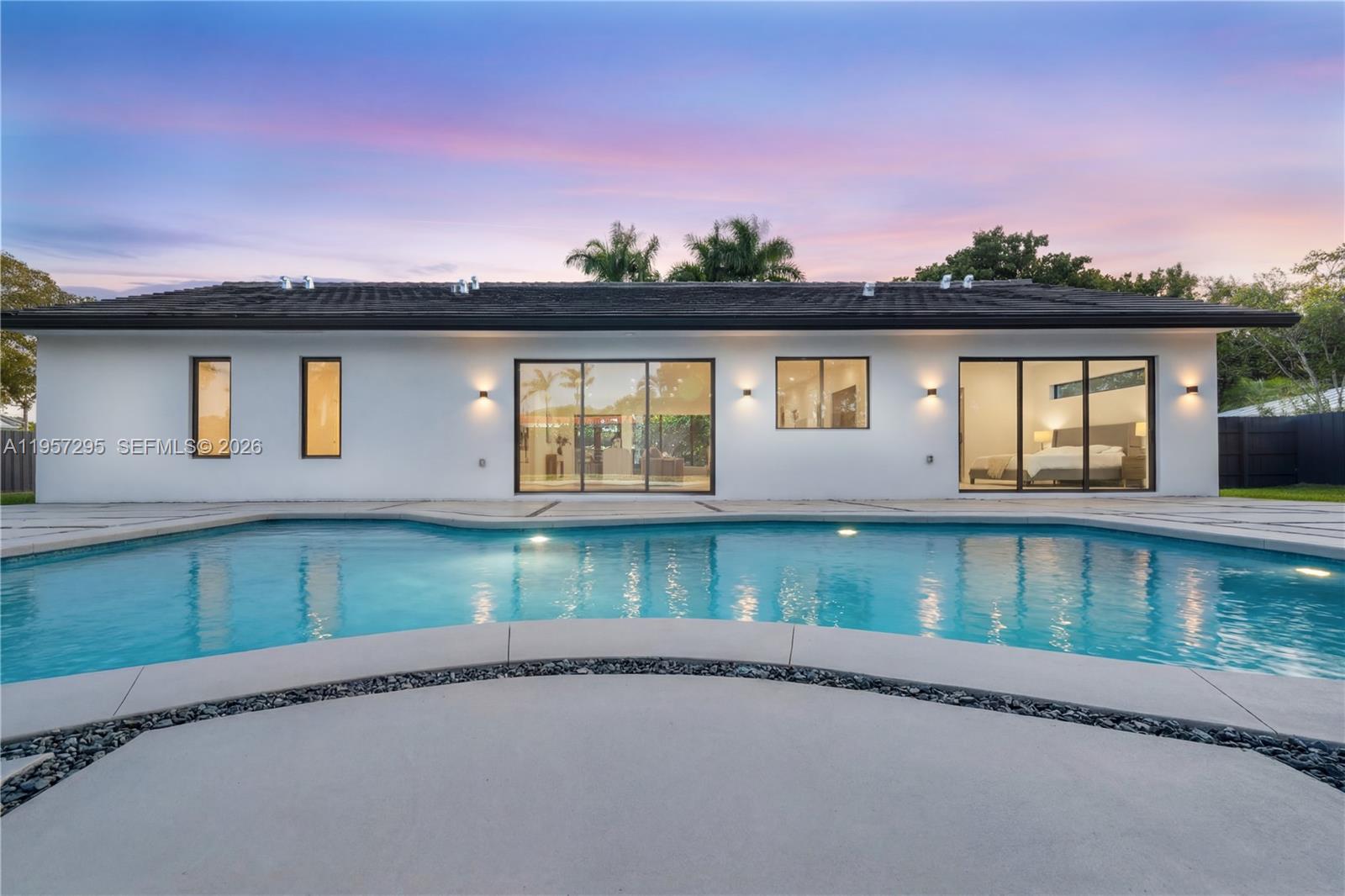 PINEWOOD ESTATES FIRST AD - Residential