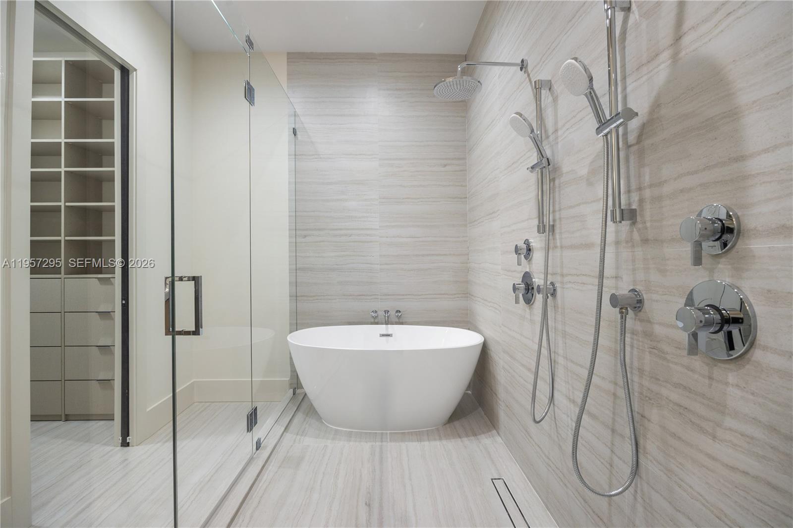 PINEWOOD ESTATES FIRST AD - Residential