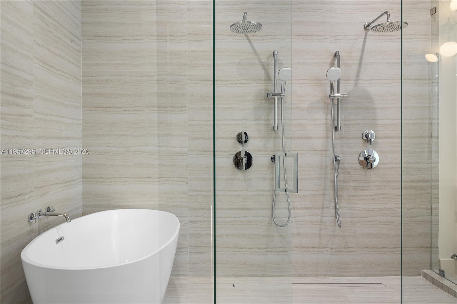 PINEWOOD ESTATES FIRST AD - Residential