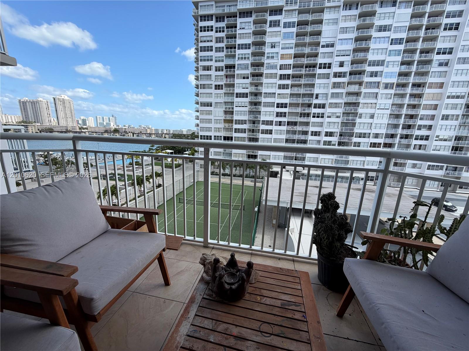 DEL PRADO MARINA - Residential