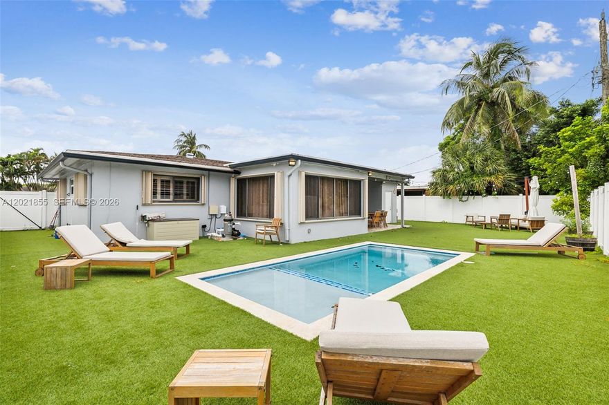 Cozy home with a beautifully-fully updated backyard! Pool, fence, covered dining area, and top of the line syntetic turf! New pipes and AC. Text Ilenia at 4402239370