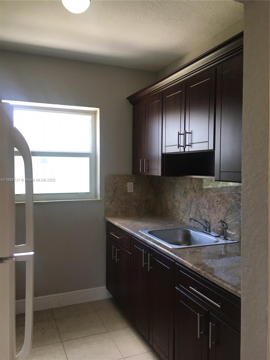 DEL RIO PARK - Residential Income
