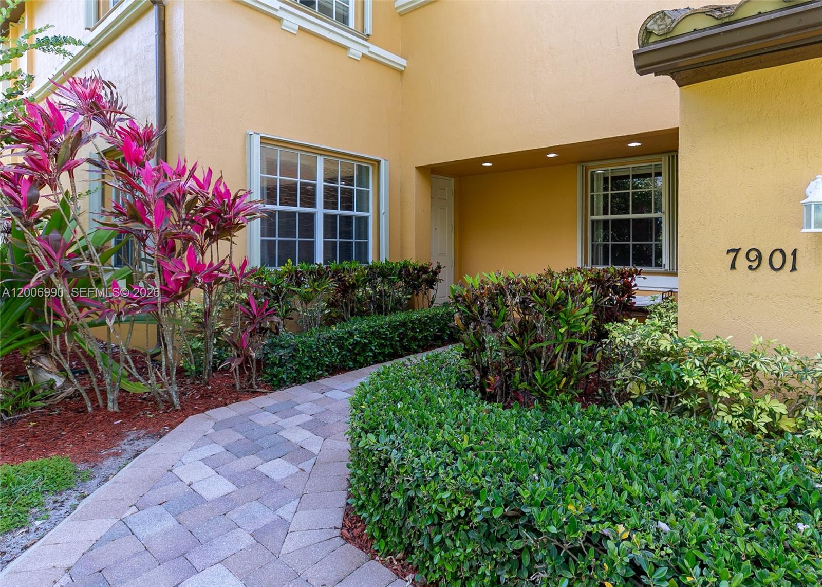 7901 NW 128th Ln 11-A