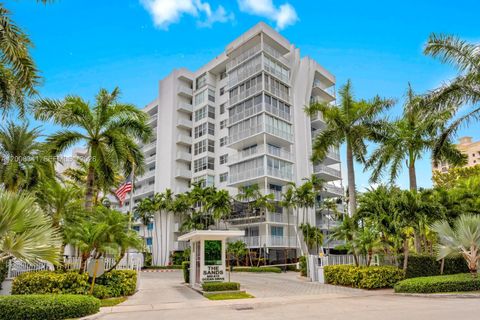 607 Ocean Dr 11K Key Biscayne FL 33149