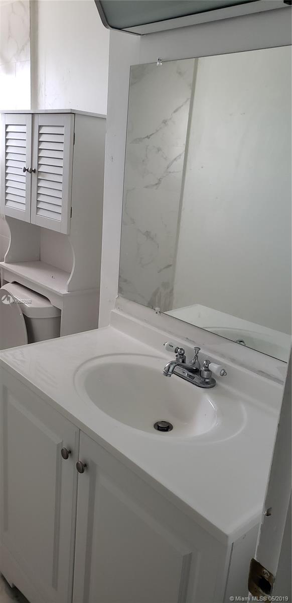 Bisc Lake Gardens No2 BLDG - Residential Lease