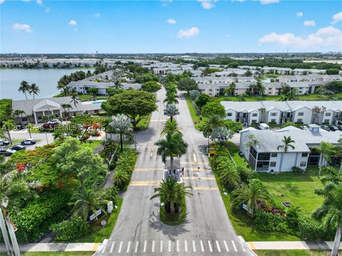Tiny photo for 889 Hamilton Dr #889E, Homestead, FL 33034 (MLS # A12030696)