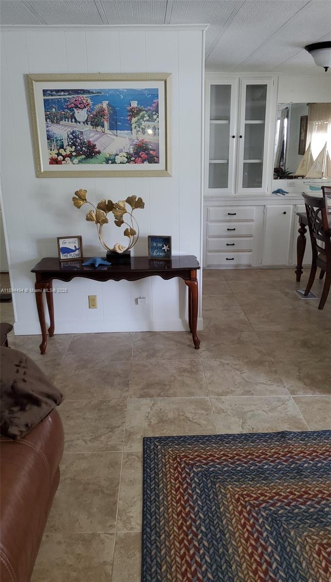 SILVER SHORES MOBILE HOME - Residential Lease