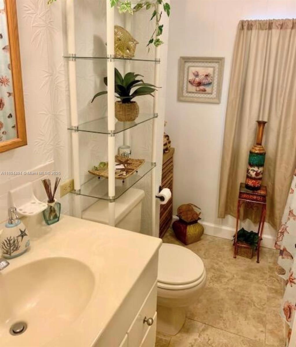 SILVER SHORES MOBILE HOME - Residential Lease