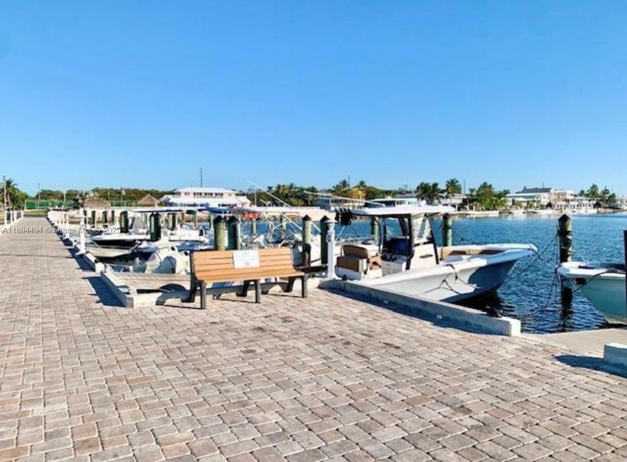 SILVER SHORES MOBILE HOME - Residential Lease