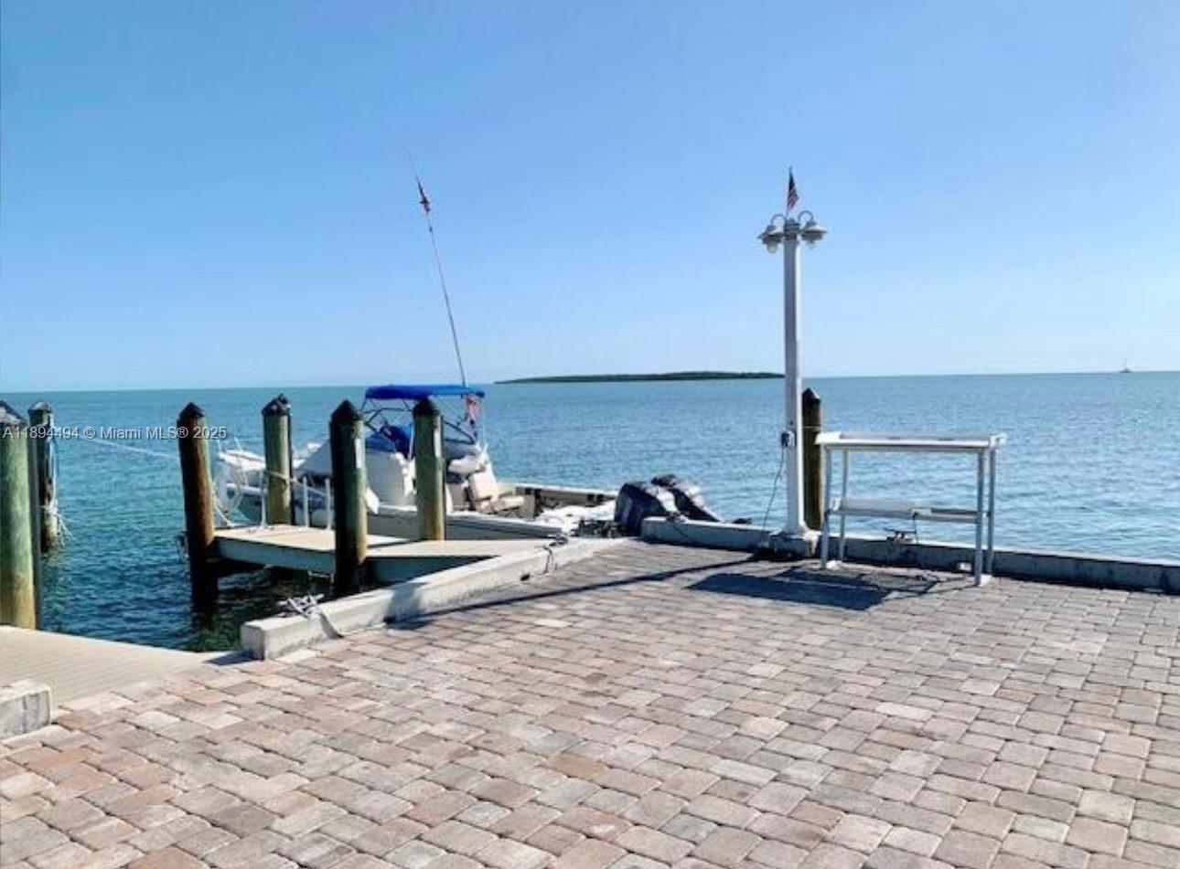 SILVER SHORES MOBILE HOME - Residential Lease