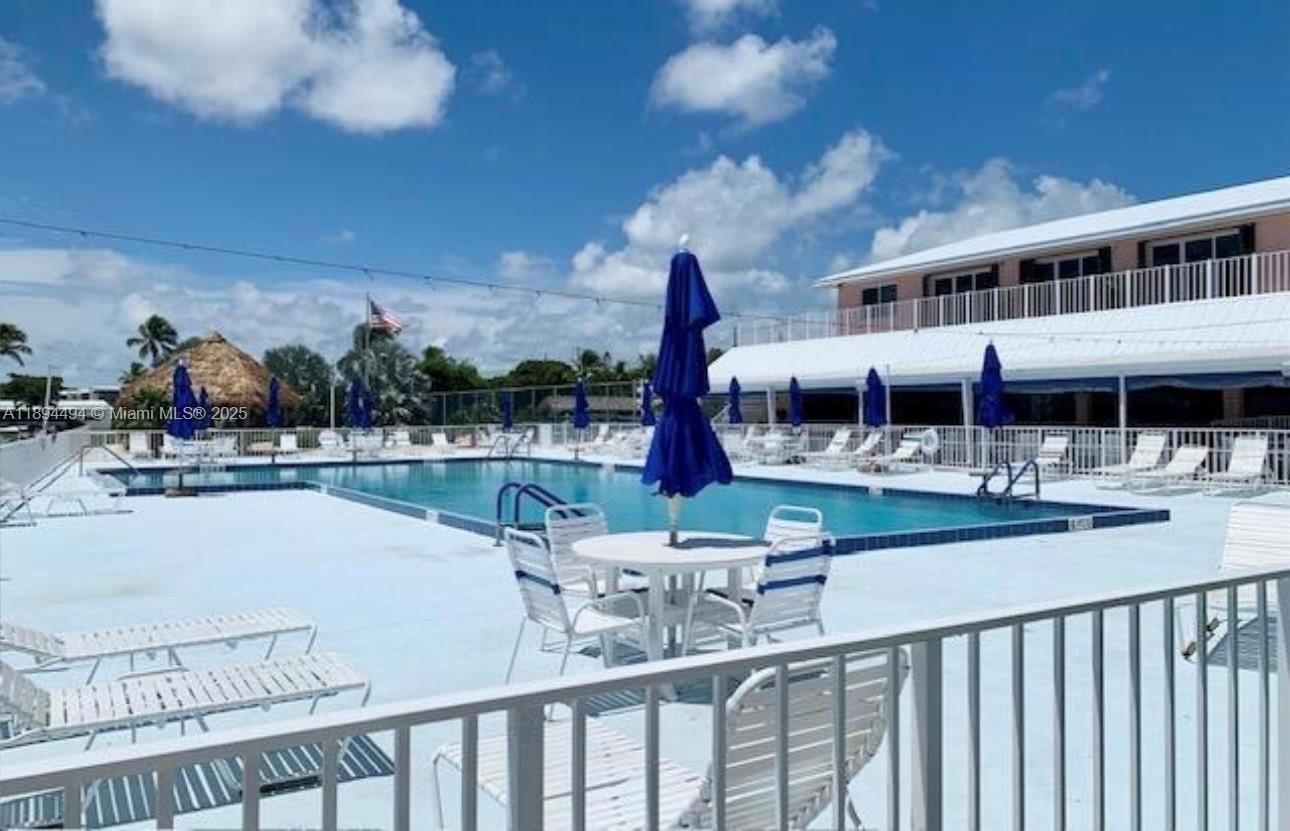 SILVER SHORES MOBILE HOME - Residential Lease