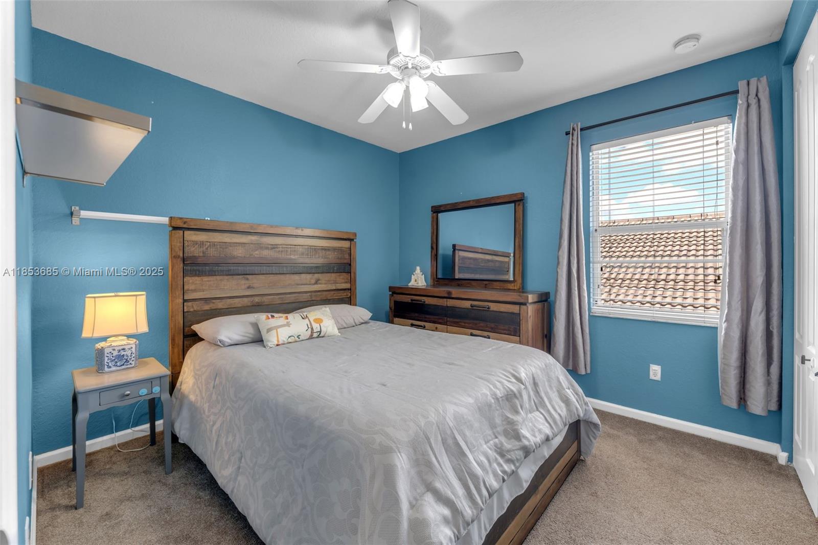 PORTOFINO LAKES - Residential