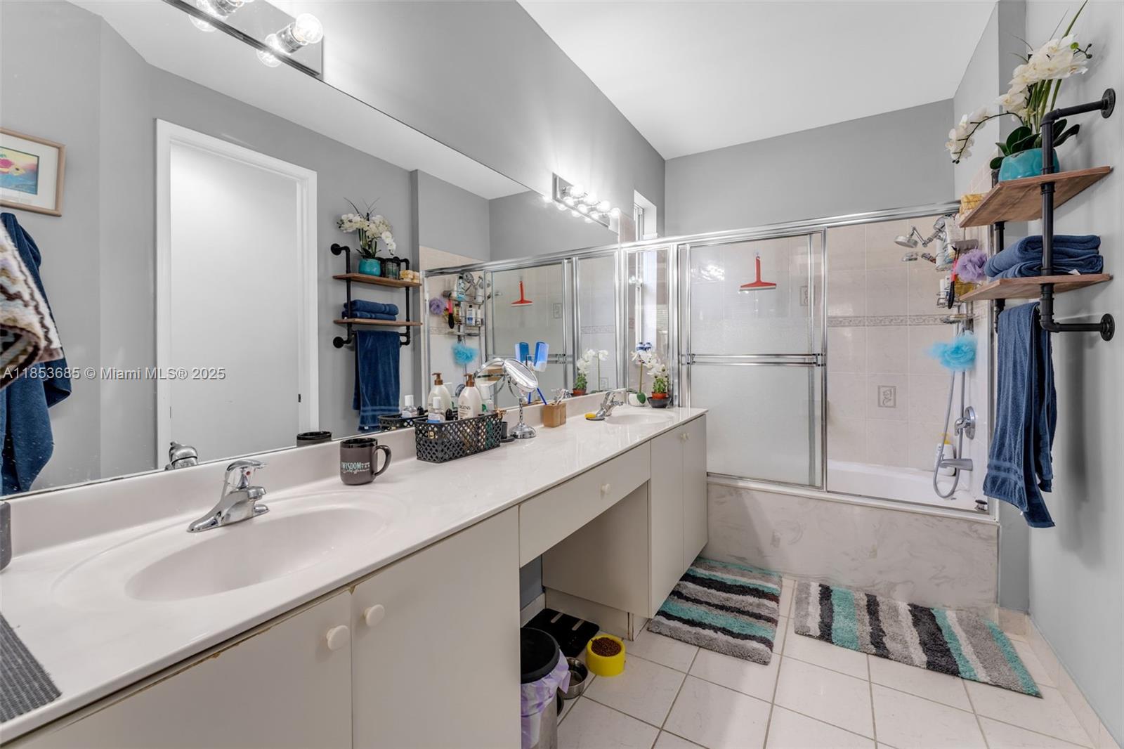 PORTOFINO LAKES - Residential