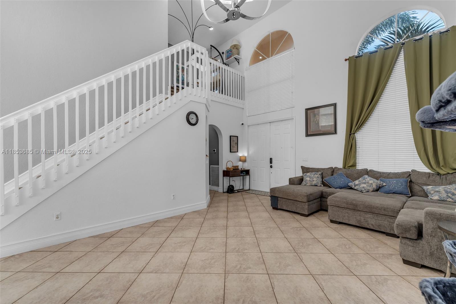 PORTOFINO LAKES - Residential