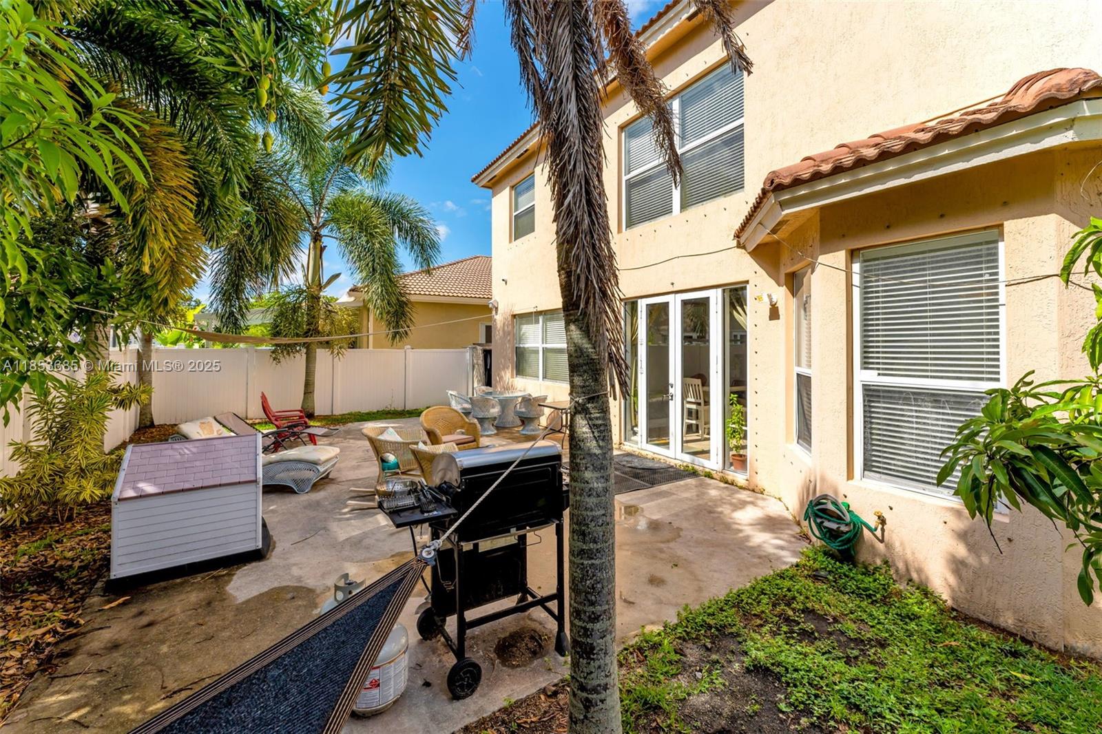 PORTOFINO LAKES - Residential