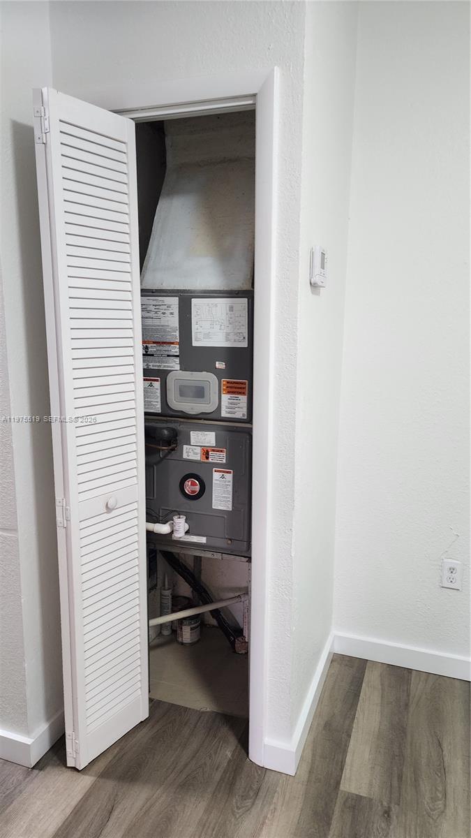 GRAPELAND - Residential Lease