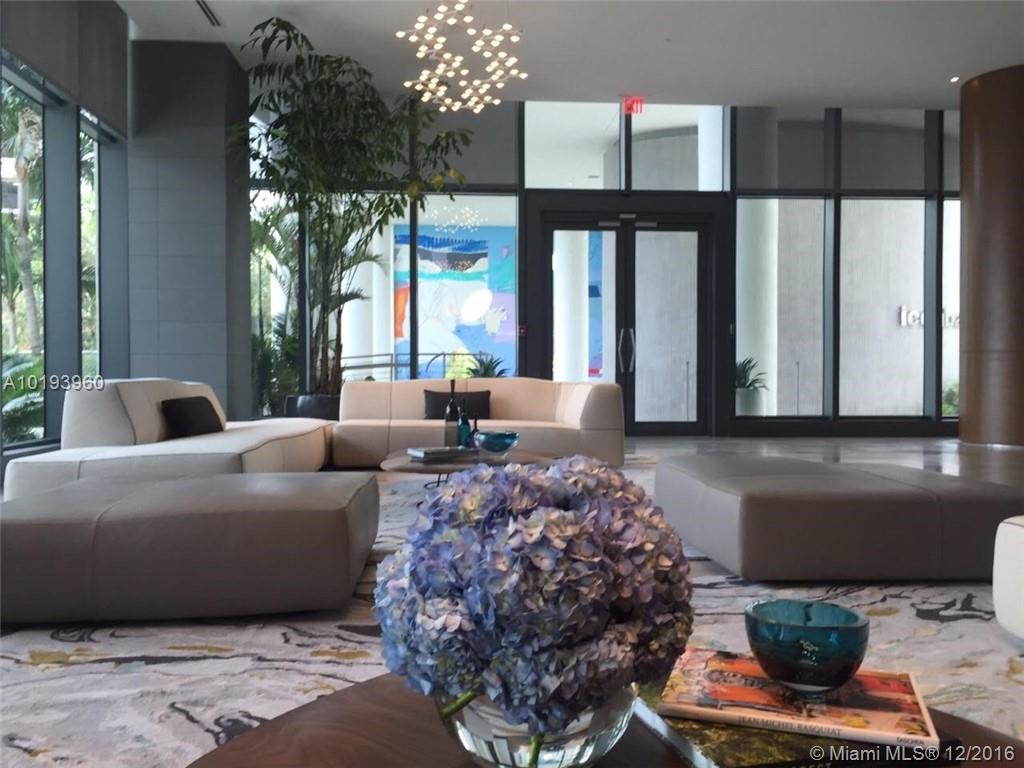 ICON BAY - Residential Lease