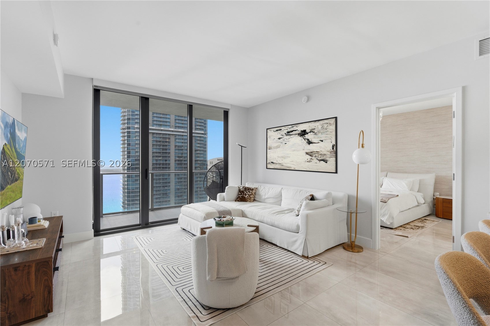 1010 Brickell Ave 3903