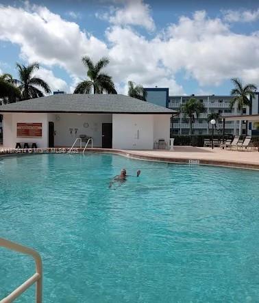 CENTURY VILLAGE - Residential Lease