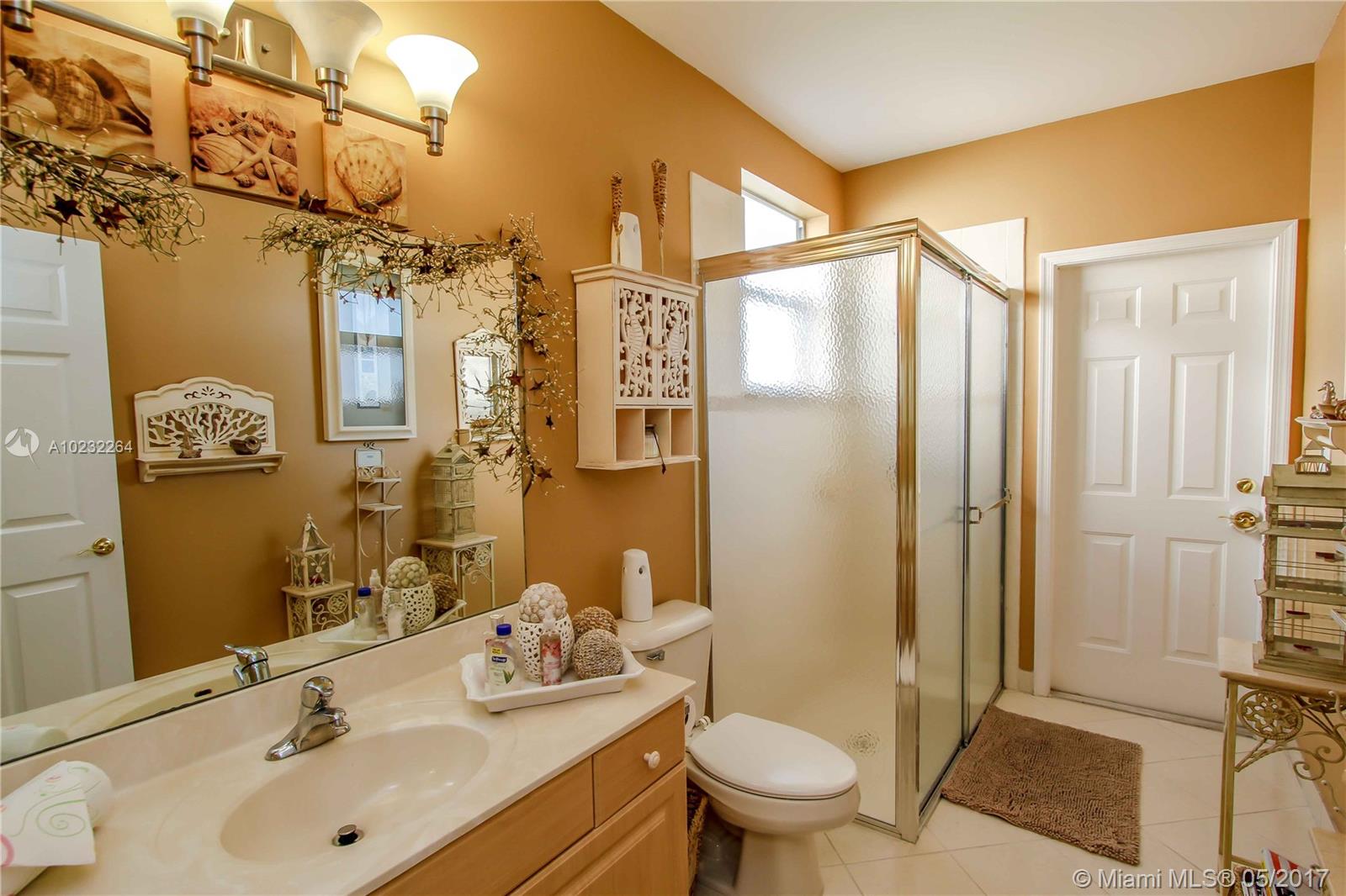 RIVIERA ISLES II - Residential