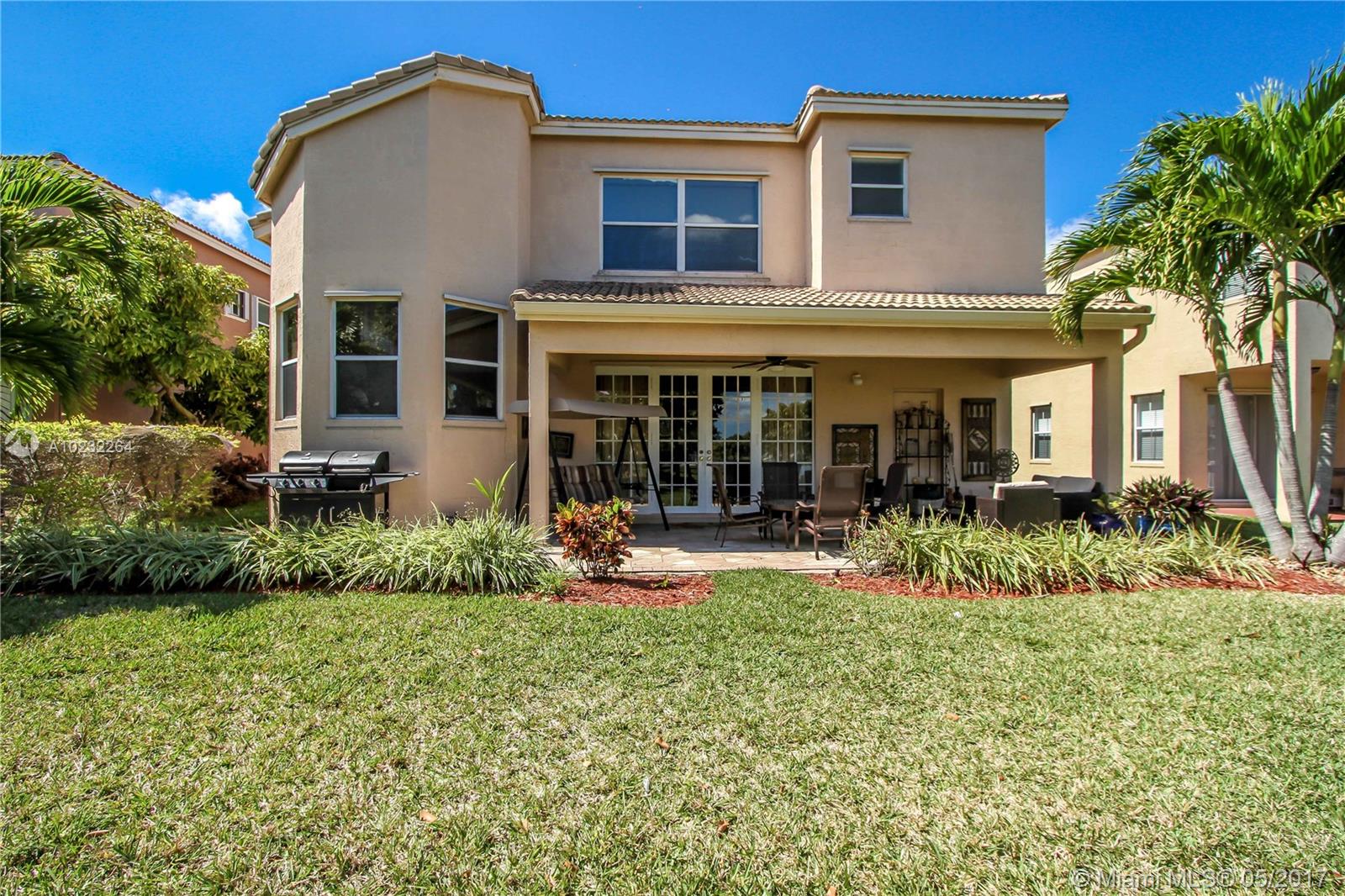 RIVIERA ISLES II - Residential