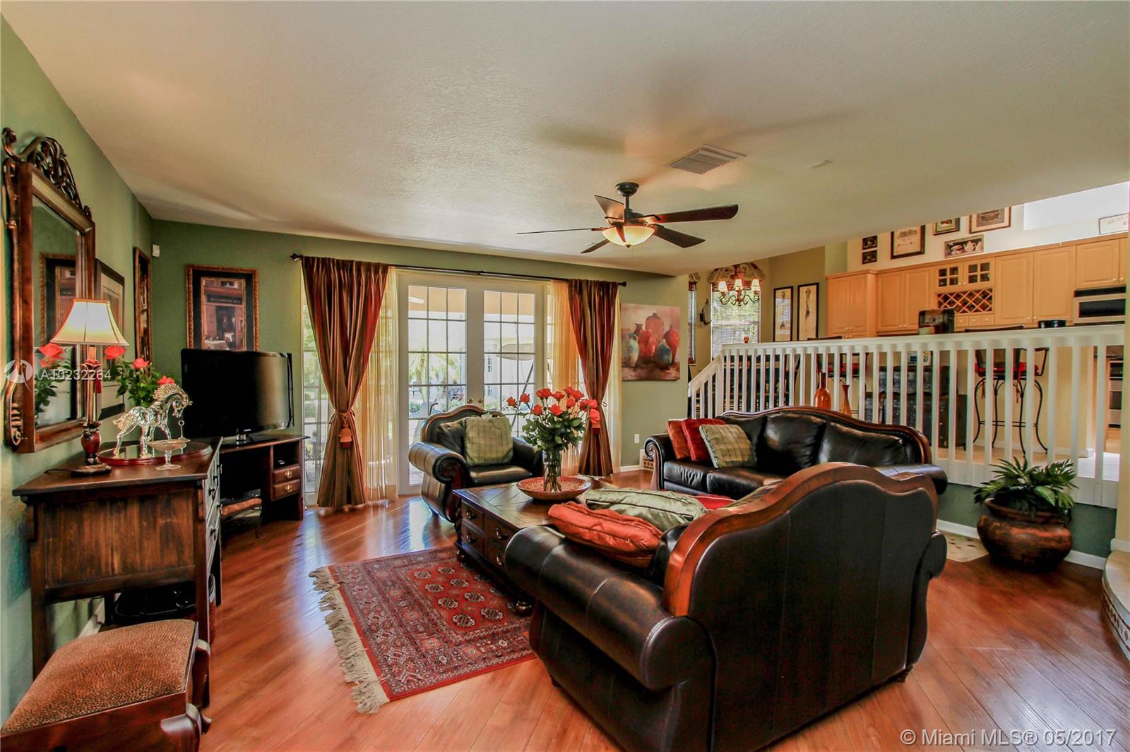 RIVIERA ISLES II - Residential