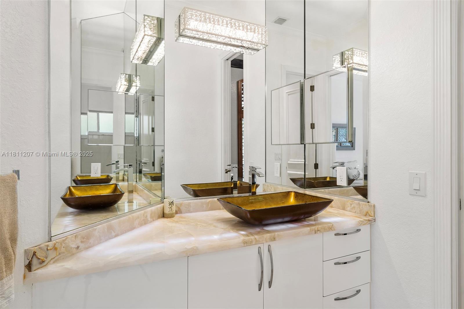 POMPANO BEACH PARK - Residential
