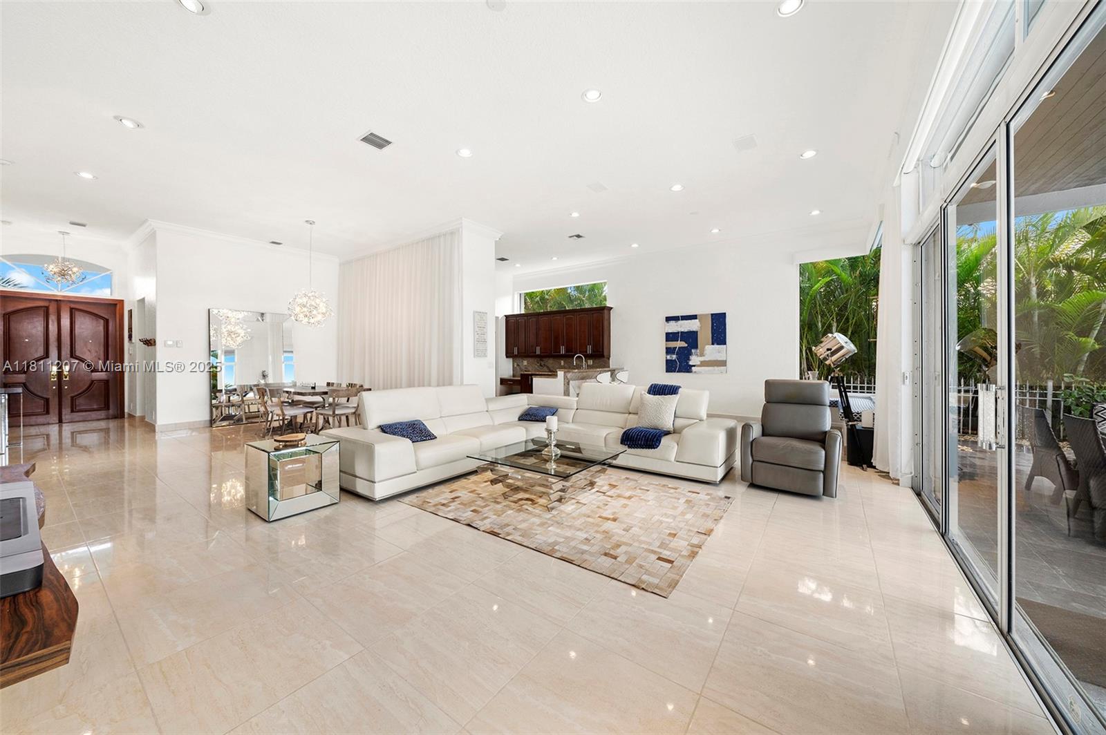 POMPANO BEACH PARK - Residential