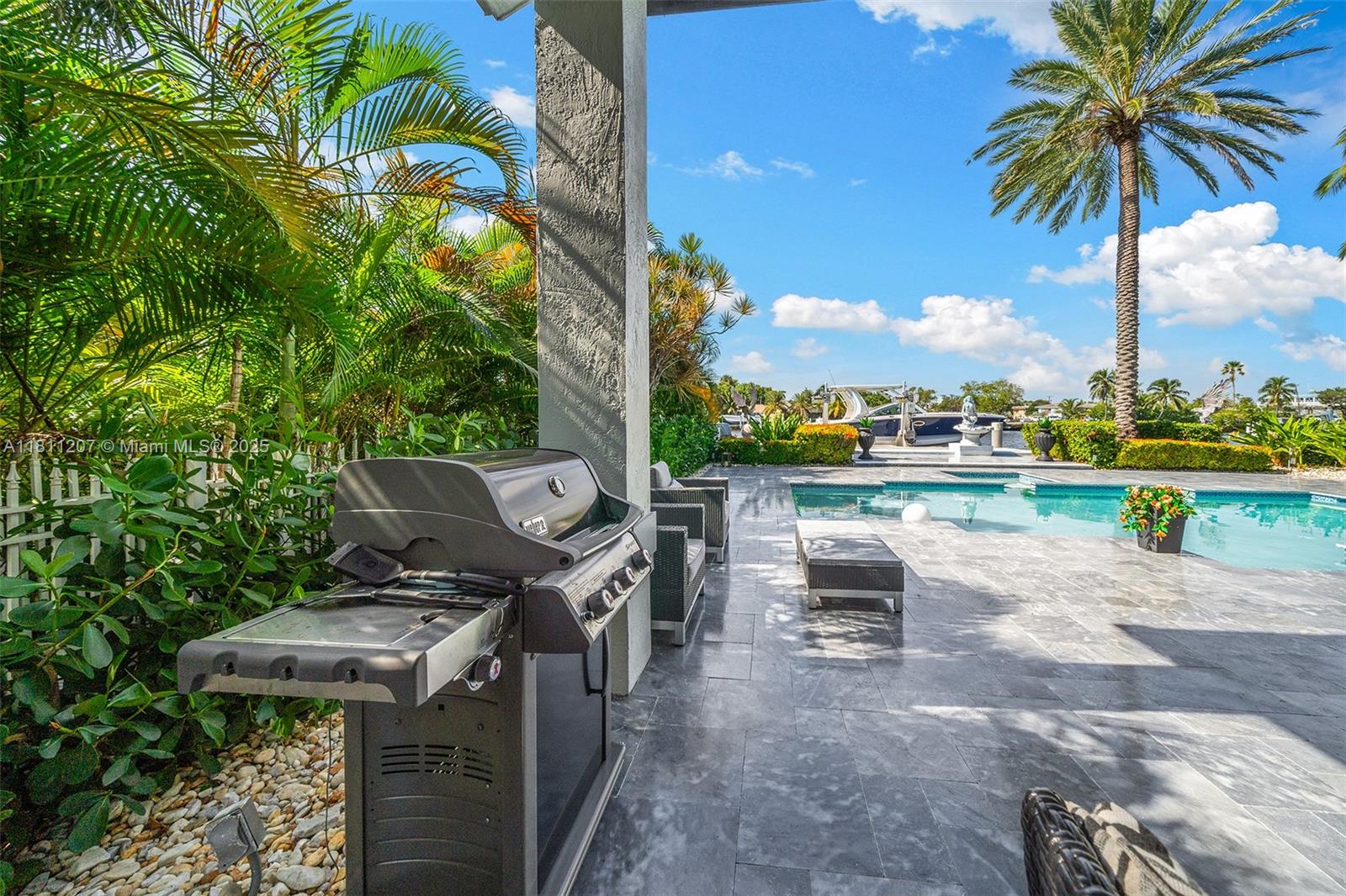 POMPANO BEACH PARK - Residential