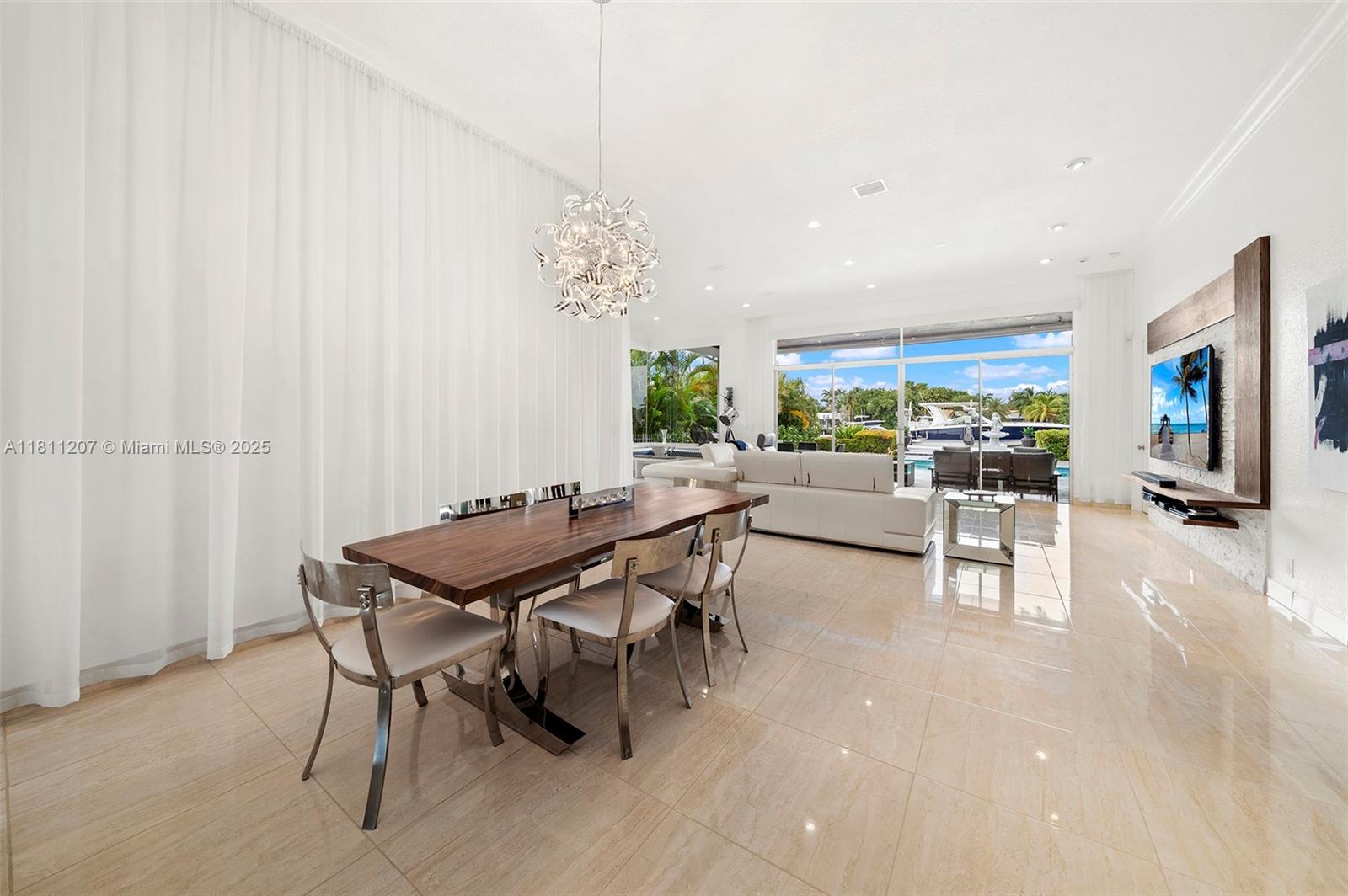 POMPANO BEACH PARK - Residential