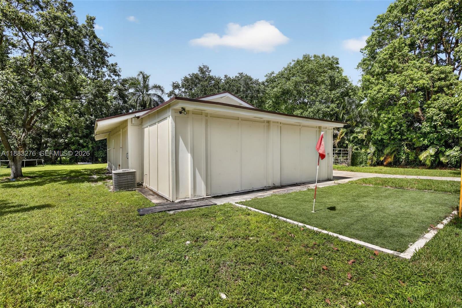 FLA FRUIT LANDS CO - Residential