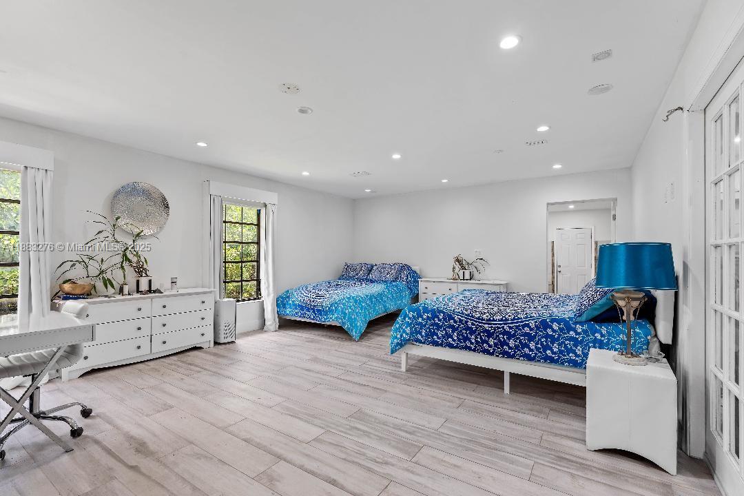 FLA FRUIT LANDS CO - Residential