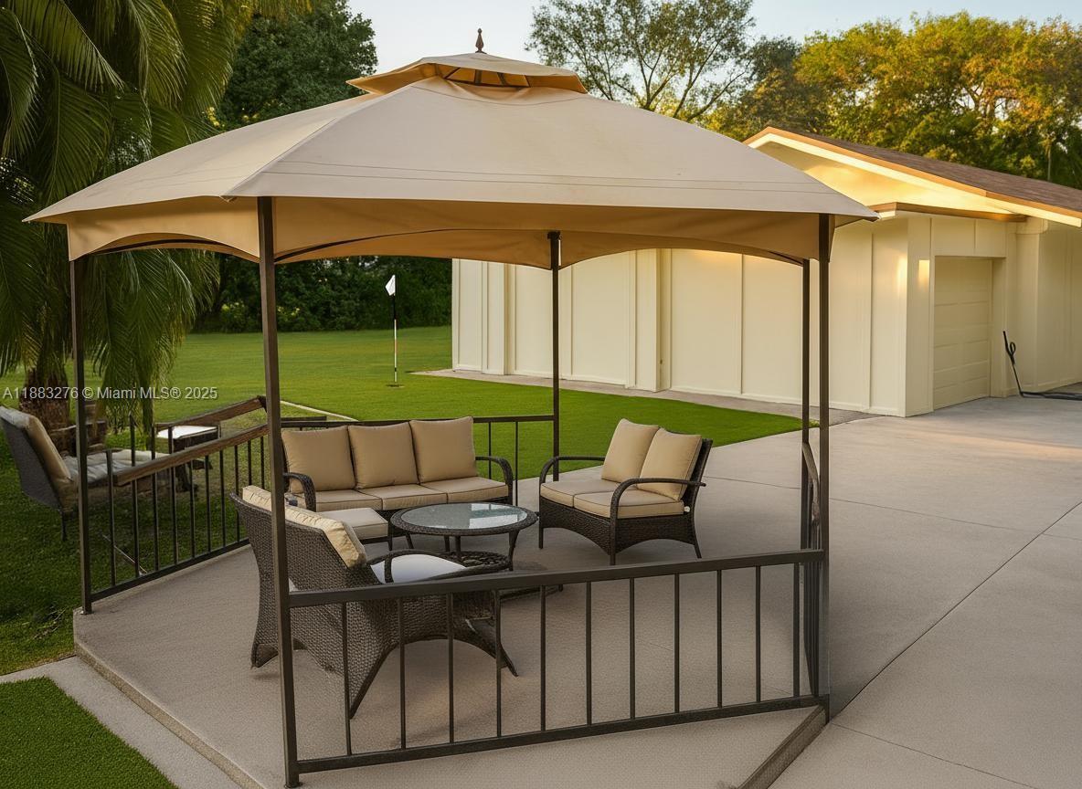 FLA FRUIT LANDS CO - Residential