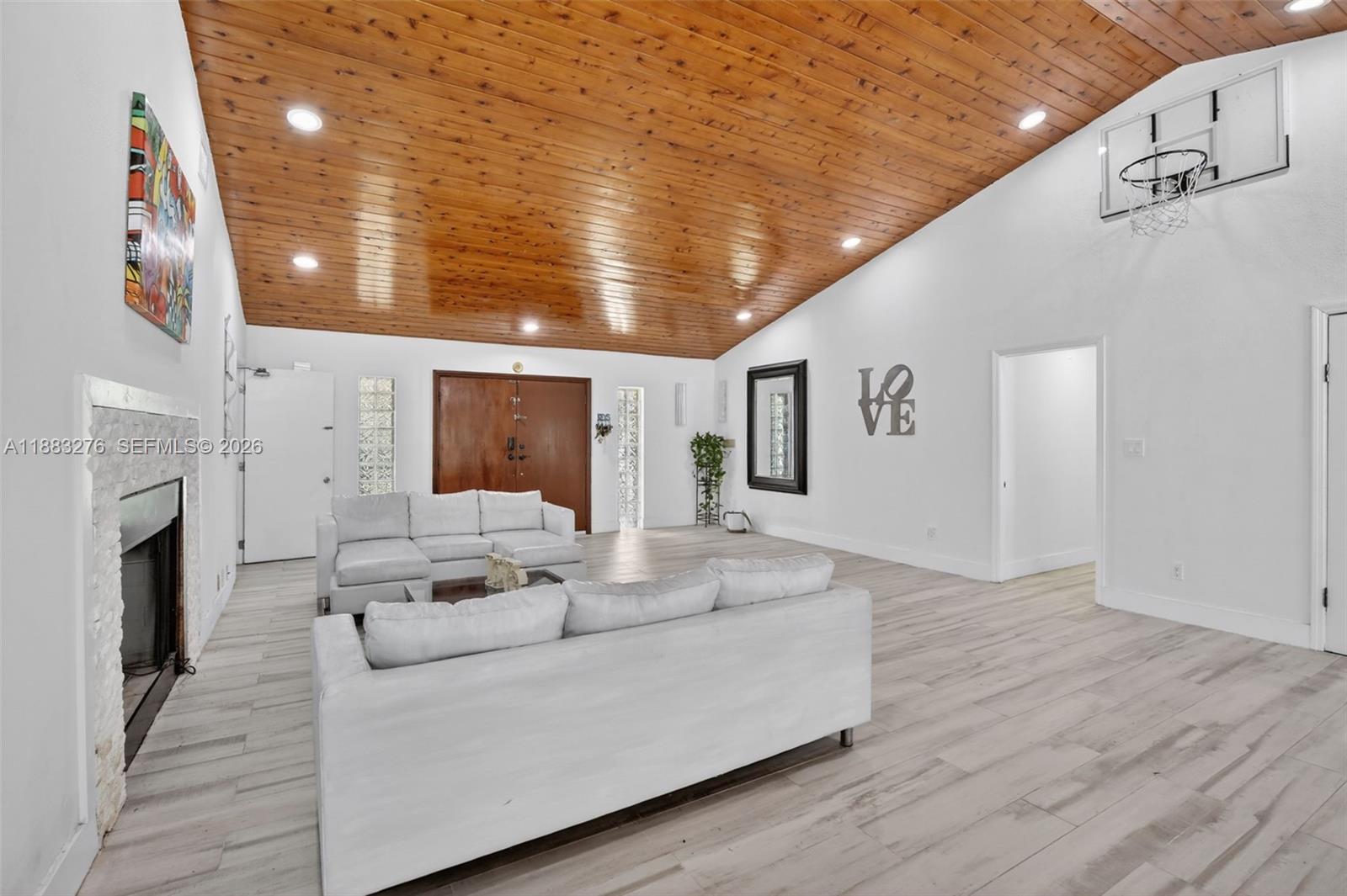 FLA FRUIT LANDS CO - Residential