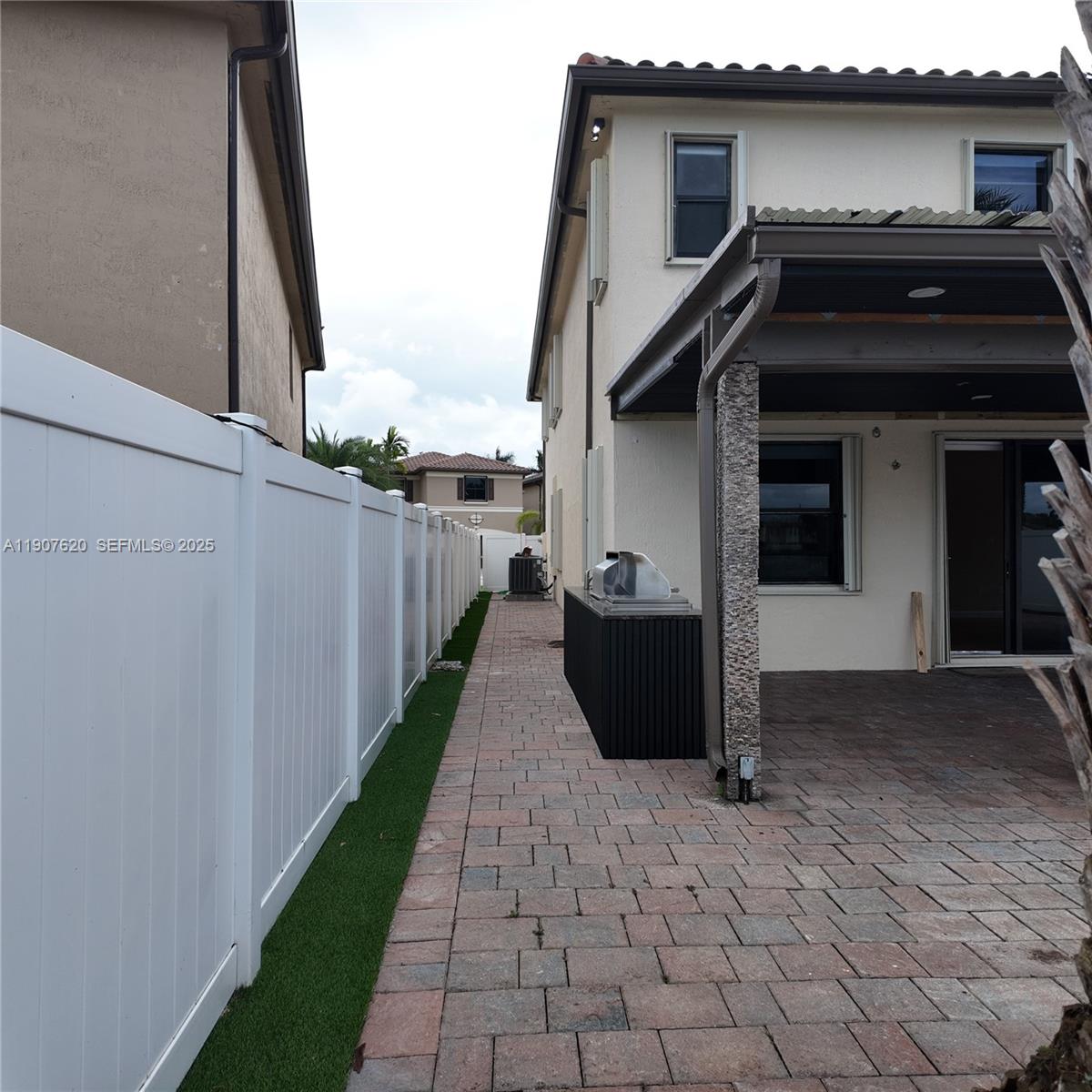 BELLAGIO - Residential Lease