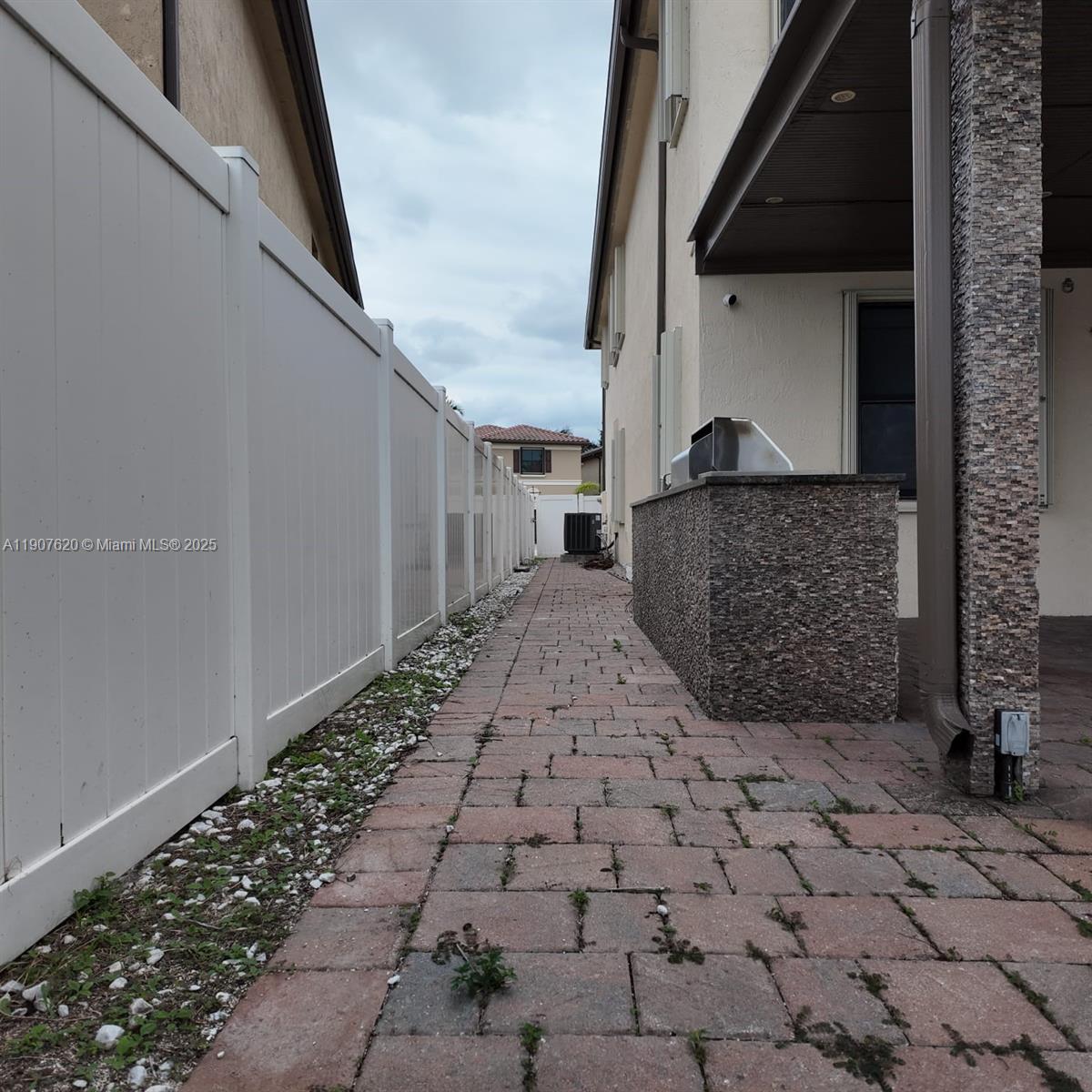 BELLAGIO - Residential Lease