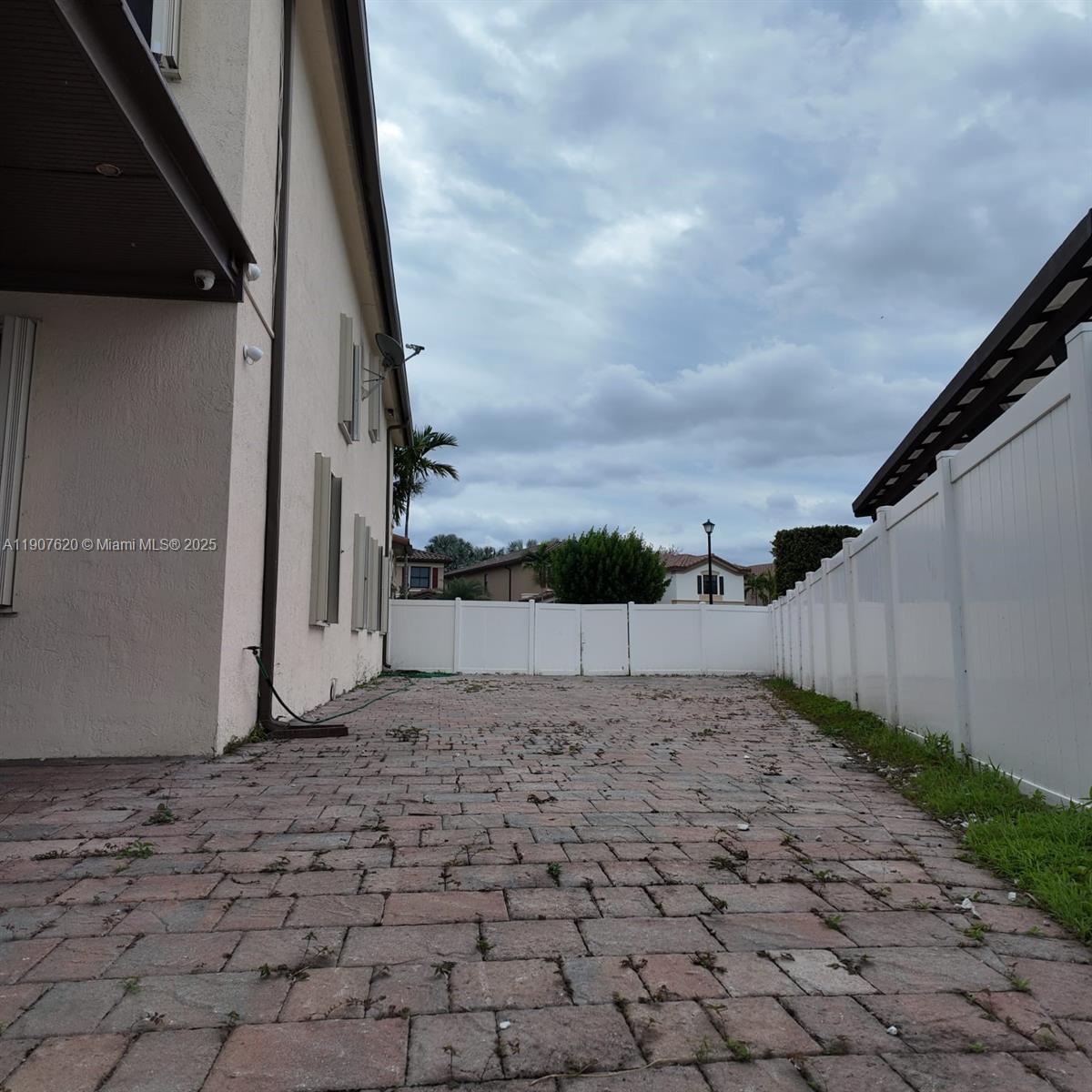 BELLAGIO - Residential Lease