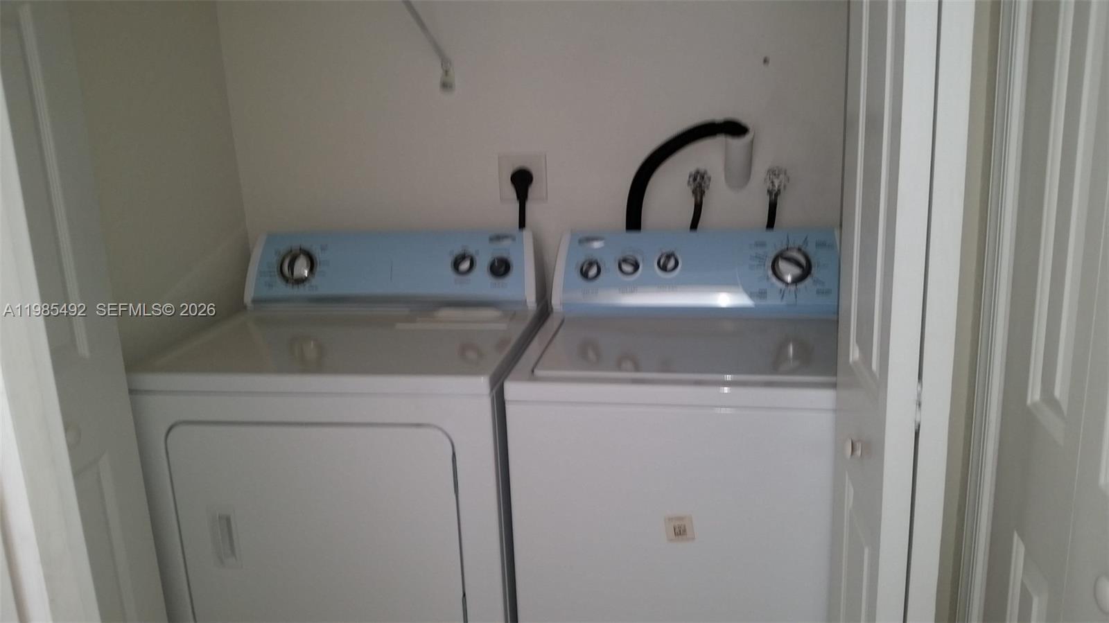 SHOMA TOWNHOMES AT KEYSCO - Residential