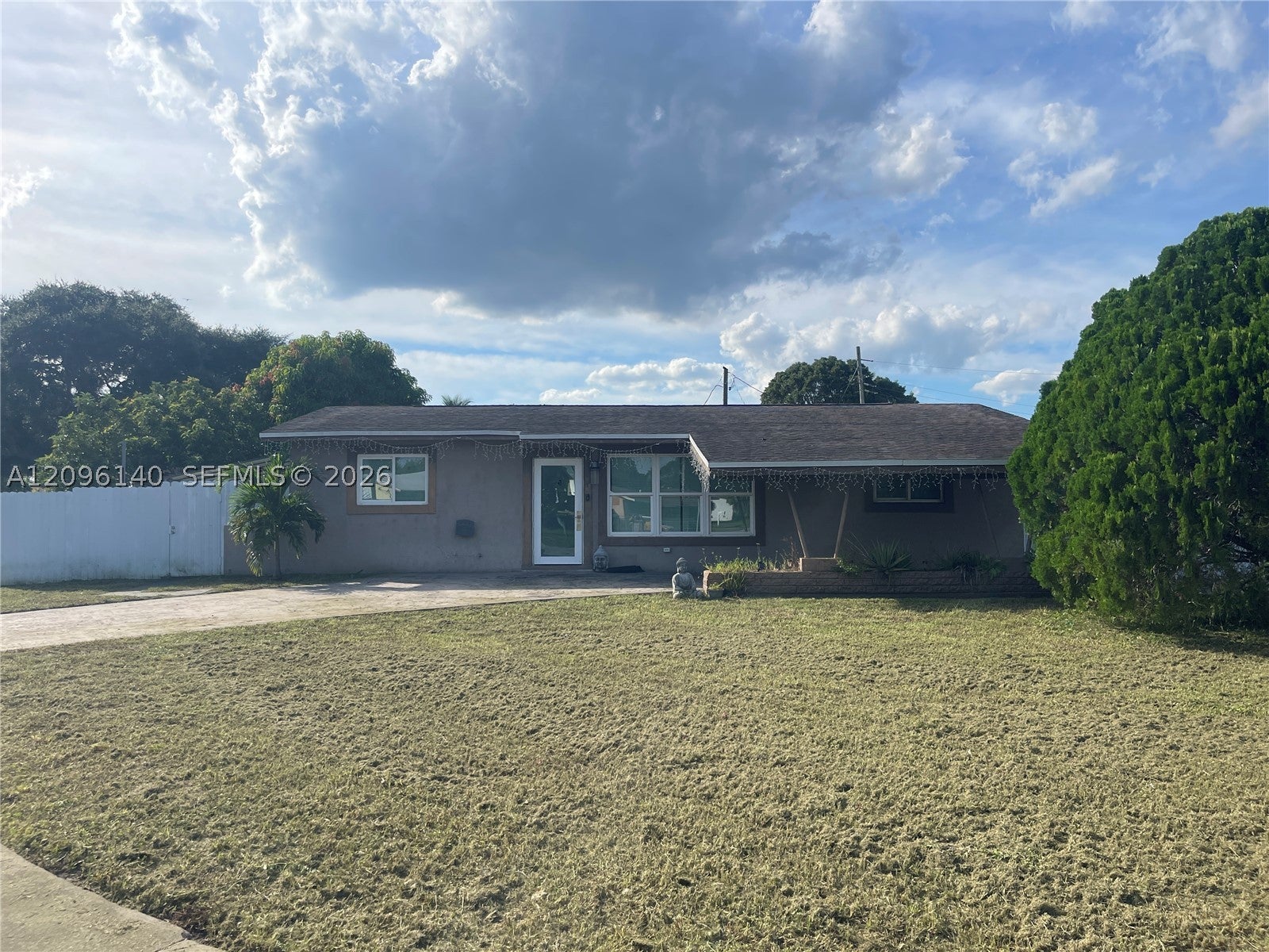 530 N 66th Ter