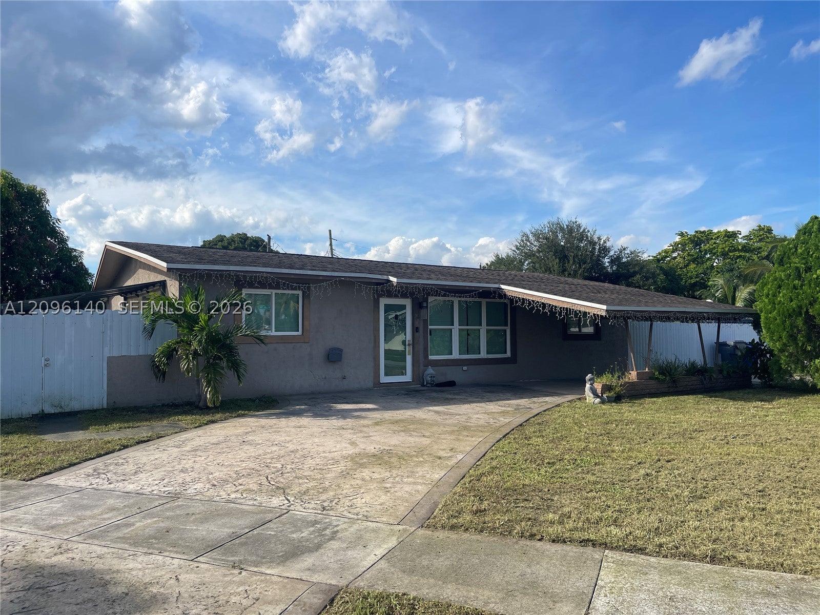 530 N 66th Ter, Hollywood FL 33024