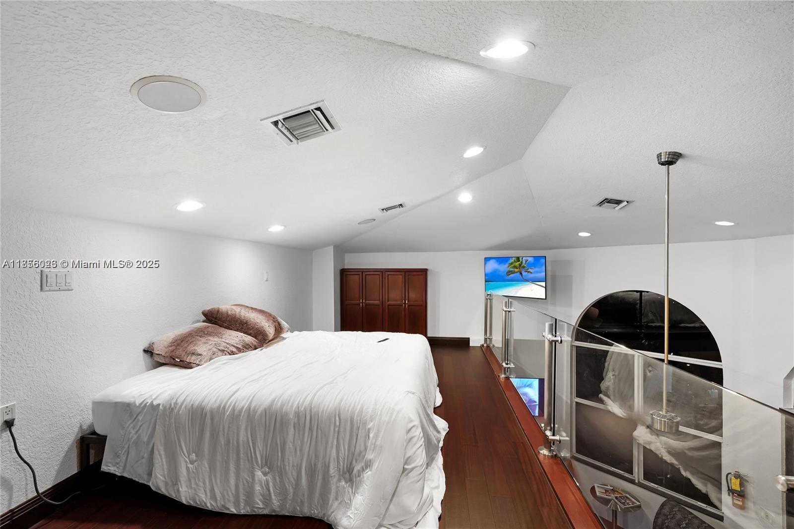 FLA FRUIT LANDS CO - Residential