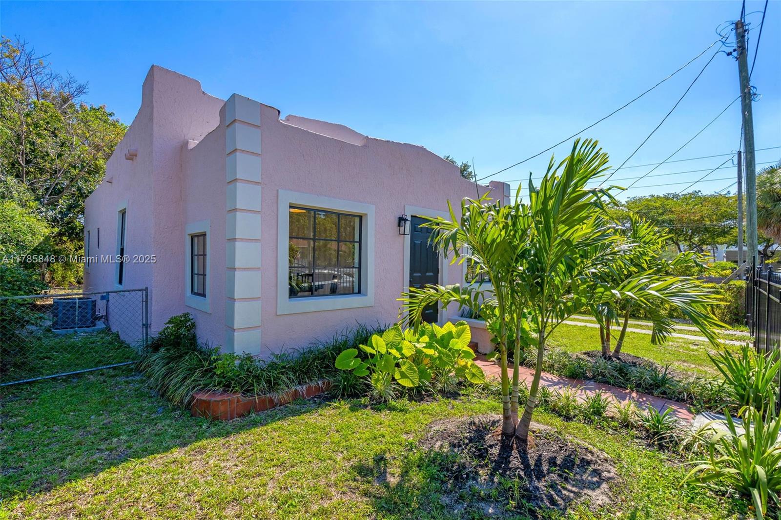 1176 NW 49th St