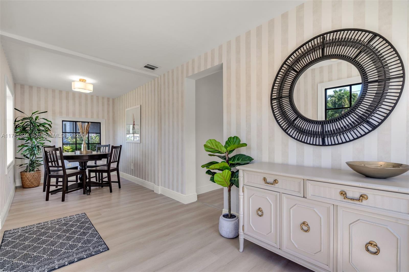 1176 NW 49th St