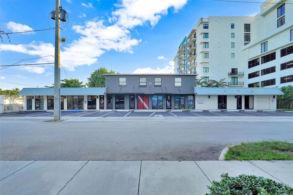 Photo of 24 NE 1st Ave, Dania Beach, FL 33004 (MLS # A11985842)